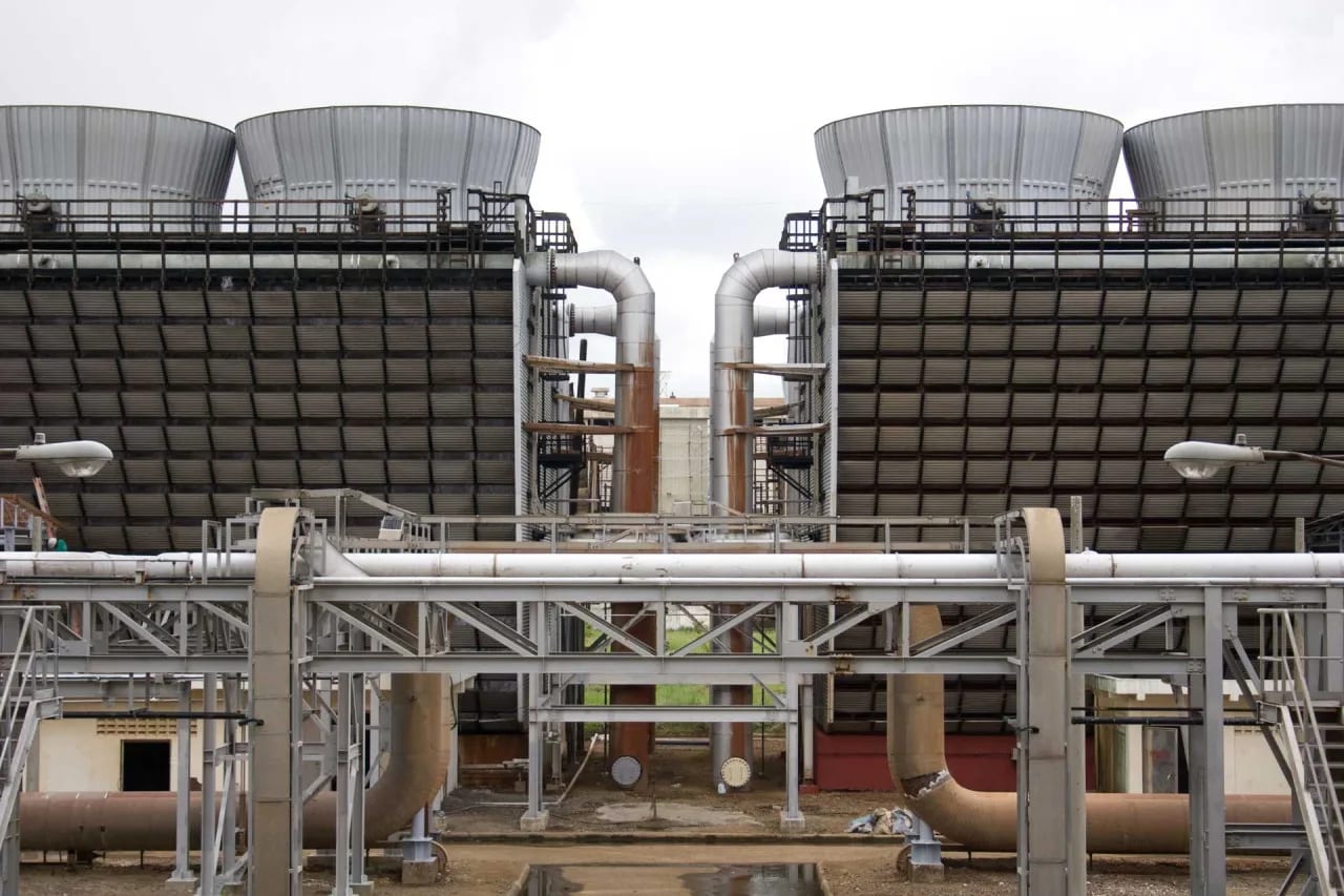 Industrial cooling tower water treatment